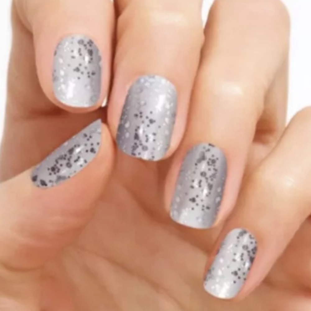*Retired, HTF* Color Street: Concrete Jungle | Gray Silver Glitter Neutral - Picture 12 of 12
